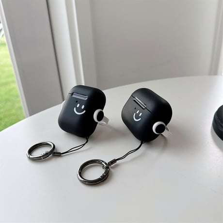 スタンド付 Airpods 4/Pro2ケース にこちゃん Airpods3/2/Proカバー リング付 黒色 ギフトにおすすめ [M4726]