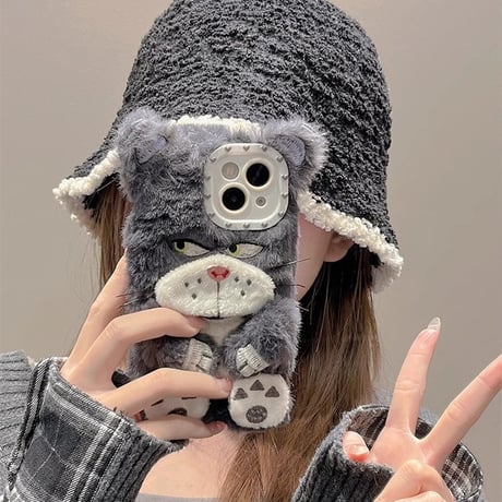 かわいい猫ちゃんiphone15/15proケース 柔らかい iphone14pro/13/12/11カバー  丈夫 プレゼントにおすすめ[M3657]