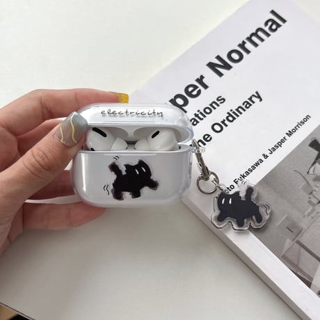 怒る猫 Airpods Pro3ケース キーホルダー付  Airpods4/3ケース  AirpodsPro2/Pro1カバー クリアケース 可愛すぎ [M5847]