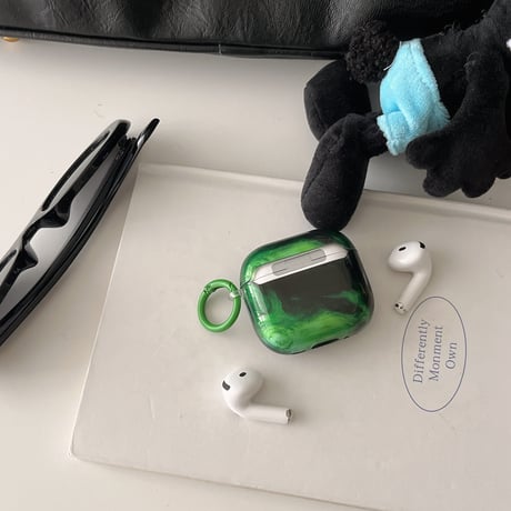 ぼかしグリーン Airpods 4ケース エメラルド柄 Airpodspro2/proカバー Airpods3/2 めっちゃ可愛い リング付き[M4904]