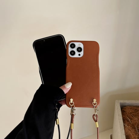 レザー製ストラップ付 iphone14/13ケース シンプル高級感アイフォン12/11カバー ファッション ガールズに人気[M2137]