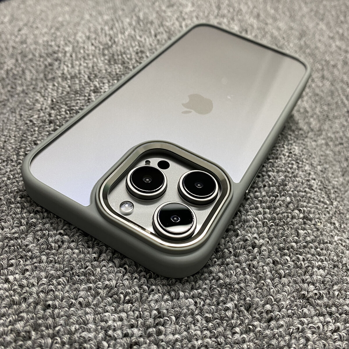 ナチュラルチタニウム iphone16pro/15promaxケース 高級感 iphone14