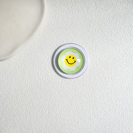 可愛いMagSafe対応スマホグリップ ハート柄/花柄/にこちゃん 磁石グリップ マグネット式スタンド 便利 ギフトに最適[M4404]