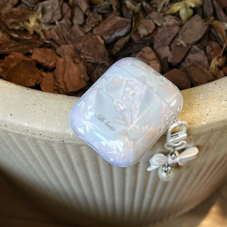リボン柄 AirpodsPro3ケース 女子力アップ Airpods4/3/Pro2ケース  キーホルダー付き付  可愛いギフト[M5746]