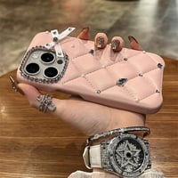 ダイヤ iPhone16/16Proケース レザー キルティング iPhone15pro/14/13/12Proカバー ピンク 上品 女子力高い きれいめコーデ 耐衝撃[M4948]