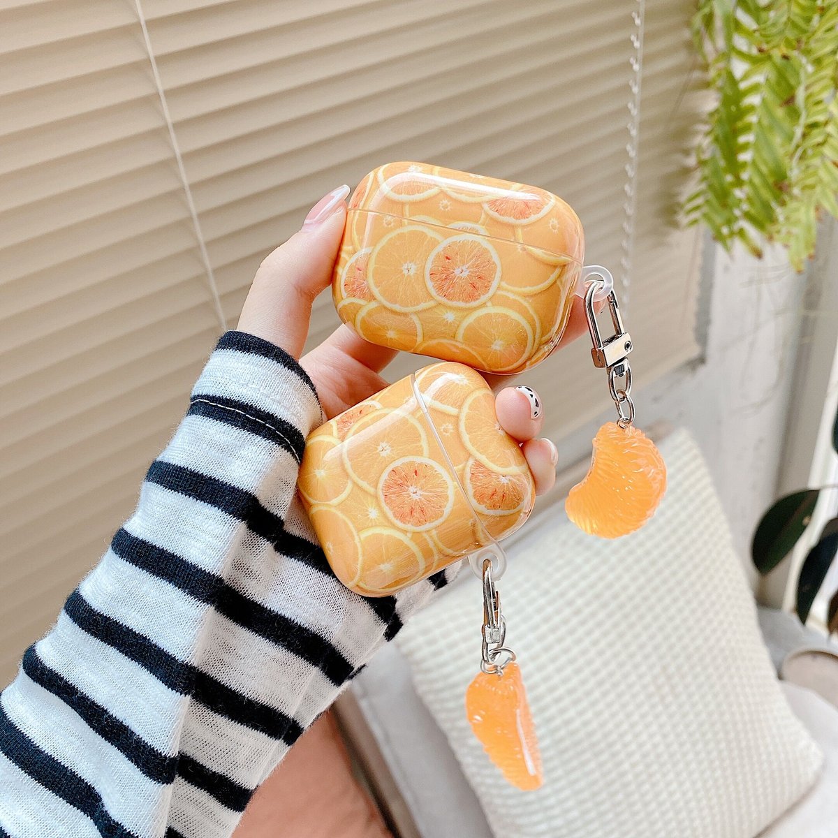 希少色 バレンシアガ AirPods Pro ケース エアポッズプロ