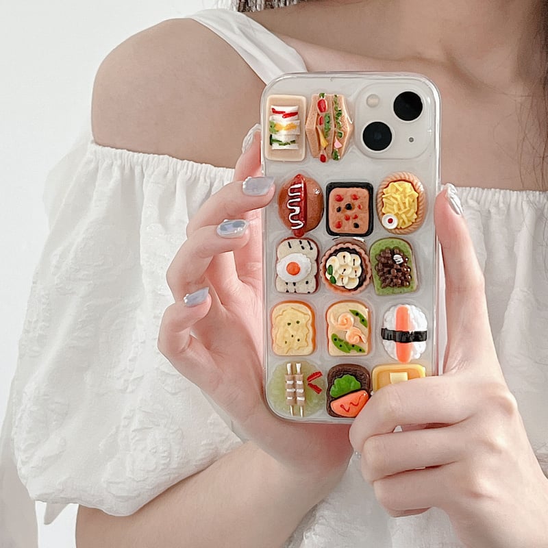 瑛留♡iPhone12pro,11proデコケース♡ 食べ物 iphone14/13proケース 美味しそう iphone12/SE3/11proカ