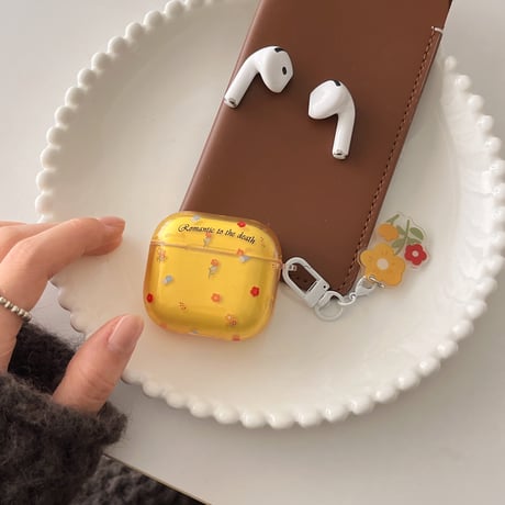 草花柄 Airpods 4ケース イエロー Airpodspro2/proカバー Airpods3/2 花キーリング付き 可愛い[M4919]