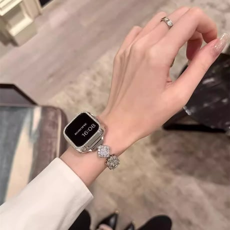 ダイヤ Apple watch series10 バンド クローバー オシャレ アップルウォッチseries 9 8 7 6 5 4 SE Ultra  大人ファッション 高級感たっぷり[M4751]