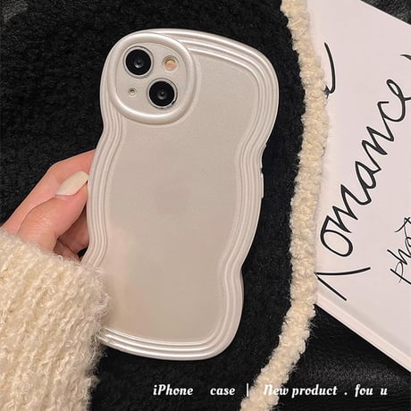 真珠/ジュエリーグリップ  iphone15/15Proケース うねうね キラキラ iphone14/13Pro/12カバー ホワイト トレンド感 ギフトにおすすめ[M3747]