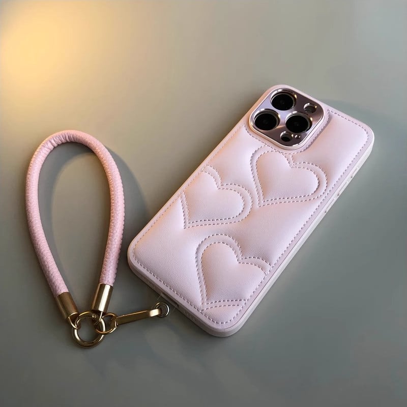 ハートキルティング iPhone16/16proケース レザー ストラップ付