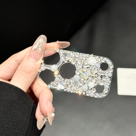 真珠/花/蝶デコ カメラ保護カバー iPhone17ProMax iPhone17Pro 豪華 おしゃれ 可愛い 使いやすい[M6514]