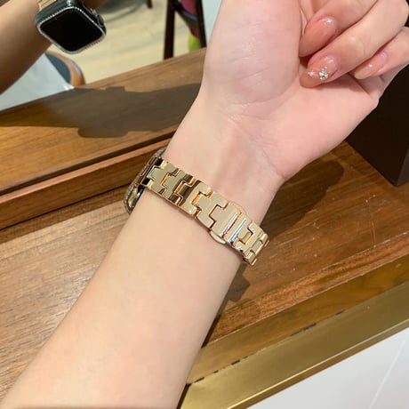 高級感 Apple watch Series10バンド おしゃれ金属 アップルウォッチバンド Ultra series8 7 6 5 4  3 2 SE SE2 高品質 セレブ愛用[M5201]