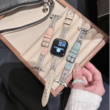 ダイヤとレザー  AppleWatchバンド レーストリムデザイン AppleWatchベルト Series 11/10/9/8 SE3/2  Ultra3/2/1 高級感高品質[M6490]