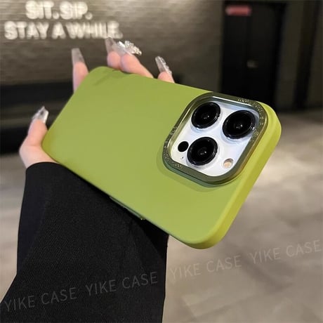 指紋防止 iphone15/15proケース  高級感 iphone14/13/12Proカバー  金属製カメラフレーム薄型 耐衝撃 [M3559]