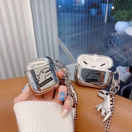 【Airpods 4】銀色 恐竜  airpodspro2/1ケース  dinosaur キーホルダー airpodsカバー チェーン付き 紐掛け 頑丈ツヤあるM395