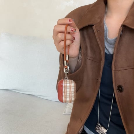 チェック柄 Airpods 4ケース レザーストラップ付 Airpodspro2/proカバー Airpods3/2 シック おしゃれ ギフトにおすすめ[M4869]