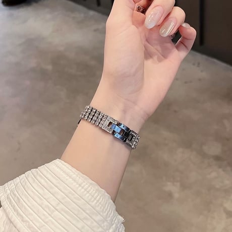 ジュエリー アップルウォッチバンド キラキラ高級感 AppleWatchベルト Ultra3/2/1 Series 11/10/9/8 SE3/2/1高品質 エレガント[M5555]