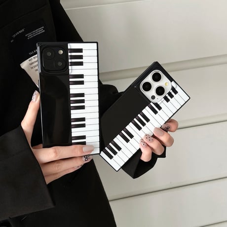 ピアノ iPhone15/15proケース スクエア iPhone14/13pro/12promaxケース かわいい ギフトにおすすめ[M4562]