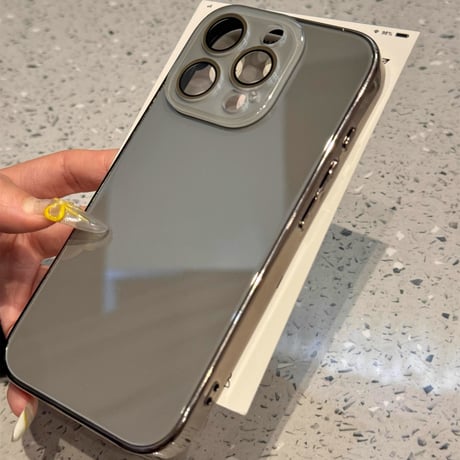 強力ガラス iPhone16/16proケース カメラ全面保護 iPhone15pro/14Promax/13カバー 涼しい感じ 艶感 耐久性丈夫 [M5361]