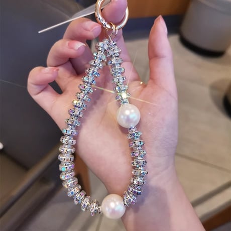 キラキラ真珠ストラップ iPhone、Xperia、Galaxy、Sharp、huaweiなど全種類対応  オシャレ 可愛すぎ 便利 ギフトに最適 ガールズに人気M3924]