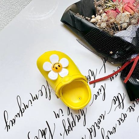 サンダル  スマホグリップ 笑顔の花 にこちゃん かわいい 面白い グリップトーク  スマホリング   伸び縮み式 落下防止 卓上スタンド機能 ギフトにおすすめ[M3303]