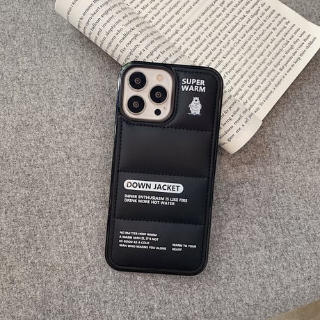 ダウン ホッキョクグマiPhone14pro/14plusケース ブラックカラーiphone13/12/11proカバー ファッション 高品質 男女向け いいギフト [M2588]