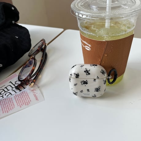 花柄 Airpods4ケース 黒色バラ AirpodsPro2ケース airpods3/2ケース シック リング付き ギフトにおすすめ[M5429]