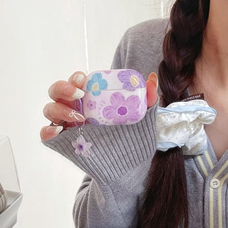 紫の花 Airpods 4ケース エレガント Airpods3/Pro2ケース airpodspro2カバー  女子力UP 花キーチェーン付 大人可愛い[M5238]