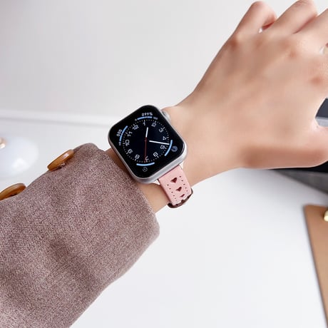 本革 Apple watchベルト 透かし彫り ハート アップルウォッチバンド Ultra series8 7 6 5 4  3 2 SE SE2 高品質高級感[M4885]