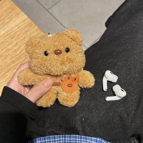 クマぬいぐるみ Airpods4/3ケース めっちゃ可愛い エアーポッズ/Pro2/Pro1ケース もこもこ 柔らかい 手さわりいい ギフトに最適[M4798]
