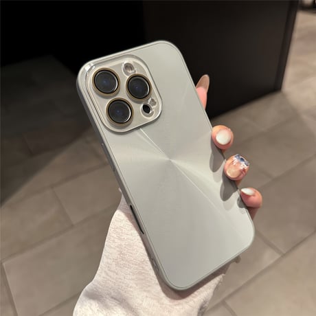オーロラ光る iPhone16Pro/16ケース 頑丈 高級感 iPhone15Pro/14promax/13カバー レンズ保護 耐久性あり [M5399]