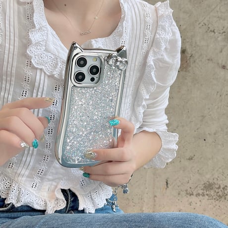 リボン 猫の耳 iPhone15Pro/15カバー キラキラグリッタ アイフォン14プロ/13/12ケース かわいい 女子力高い [M4393]