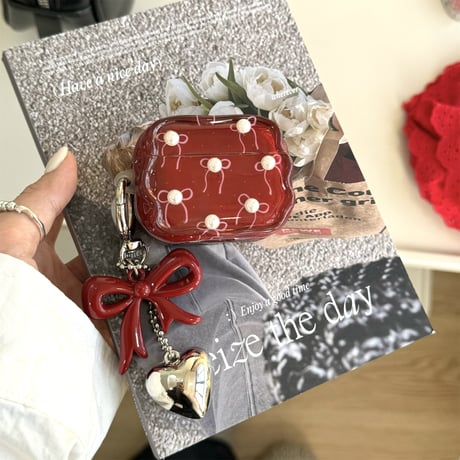 ワインレッド Airpods4ケース パールリボン  Airpods3/Pro2ケース airpodspro2カバー  キーチェーン付 女子力高い 上品[M5119]