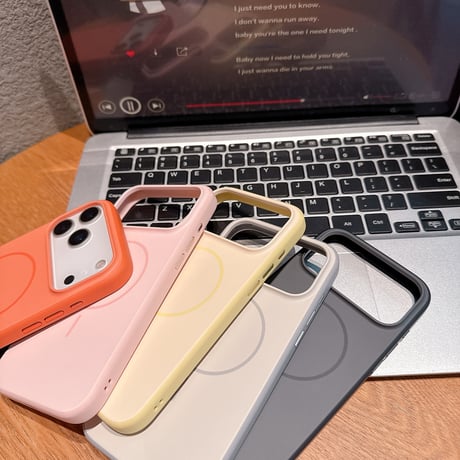 iPhone17Proケース Magsafe対応 アイフォン17/17Promax/17Airケース 耐衝撃 高級感 指紋防止 飽きないデザイン[M5623]