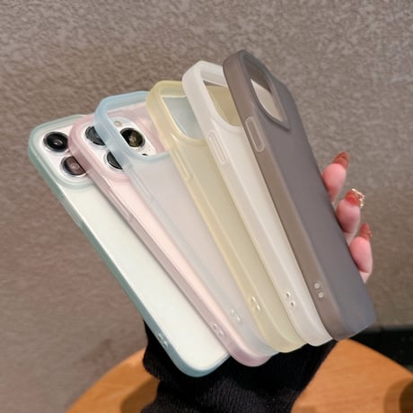 薄型軽量 iPhone16pro/16ケース 指紋防止 マット素材 iPhone15promax/14/13proカバー 半透明 夏向け 男女兼用  [M5366]