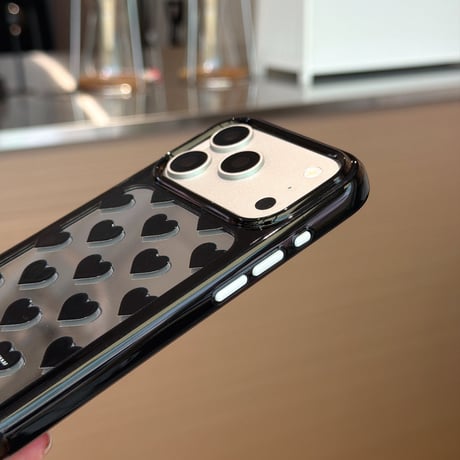 ハート柄ミラーiPhone17/17Proケース ブラック系 iPhone16Pro/15/14ケース ビーズストラップ 丈夫 [M6403]