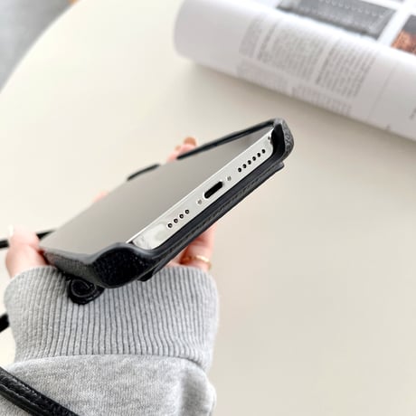 カード入れ付 iphoneSE第3世代/13ケース  革 首掛けストラップ アイフォン12/11proカバー 高級感  頑丈 便利[M1698]