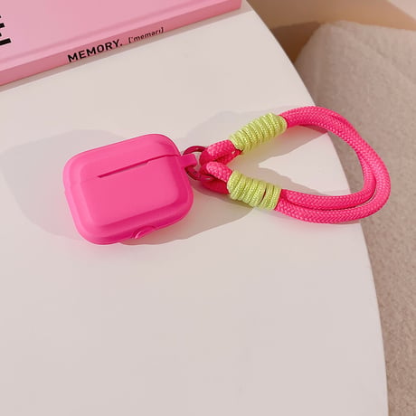 【Airpods 4】ストラップ付 AirpodsPro2ケース  シンプル風  airpods3カバー かわいい お揃い 全面保護 シリコン [M3579]
