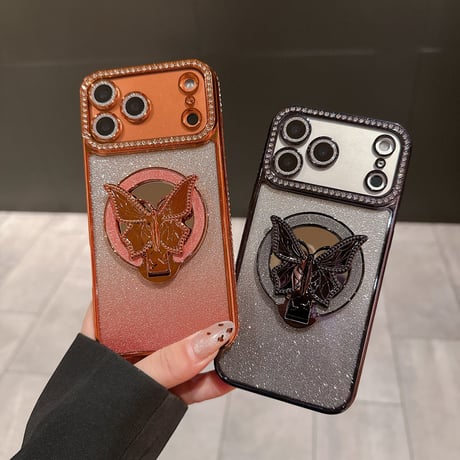 鏡付蝶スタンド iPhone17Pro/17ケース メタリックカラー iPhone16/15ProMax/14ケース ラグジュアリー感 キラキラライン 大人気 レンズ保護[M6240]