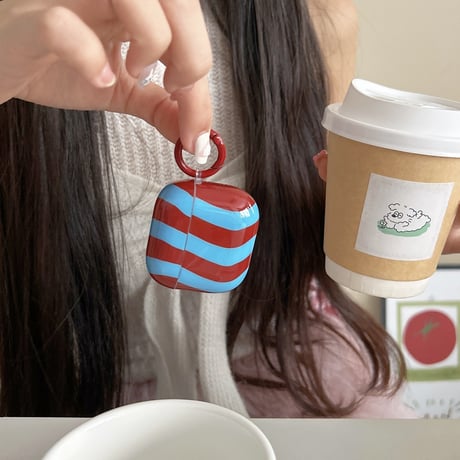 ストライプ柄 Airpods 4ケースカバー  艶感 AirpodsPro3/2ケース  シック  airpods3カバー リング付き 可愛い オシャレ [M5604]