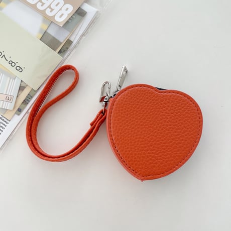 ハート型 小銭入れ AirPodsPro2/第3代ケース レザー ストラップ付  airpods保護カバー 耐久性あり シック ギフトにおすすめ[M3691]