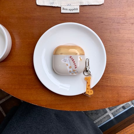 キリン Airpods4ケース キーホルダー付 AirpodsPro2ケース エアーポッズ3/2 かわいい ギフトにおすすめ[M5611]