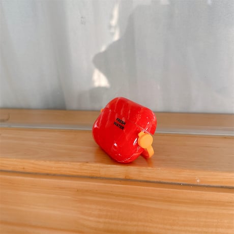 サーモン Airpods Pro3ケース 寿司キーホルダー Airpods 4/3カバー  AirpodsPro2/1  スタンド機能付 美味しいそう ギフトにおすすめ [M6080]