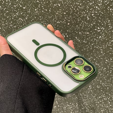 黄ばまないMagSafe iPhone15pro/15promaxケース ガラスレンズフィルム付 iPhone14Pro/13proケース  シンプル高級感 金属ボタン [M3824]