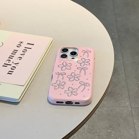 高級感 iPhone16pro/16ケース ダイヤデコ花/リボン iPhone15pro/14/13promaxケース ピンクレザー 上品 大人可愛い [M5385]