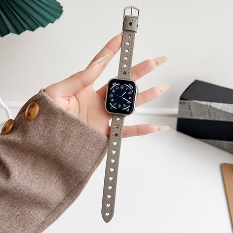 本革 Apple watchベルト 透かし彫り ハート アップルウォッチバンド Ultra series8 7 6 5 4  3 2 SE SE2 高品質高級感[M4885]