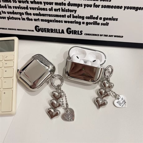 ハートチャーム Airpods 4ケース ショルダーチェーン  Airpodspro2/proカバー Airpods3/2 つや感シルバー オシャレ[M4754]