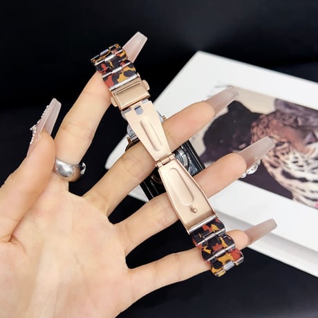 ヒョウ柄 Apple watch10/9 バンド Ultra series8 7 6 5 4  3 2 SE SE2 オシャレアップルウォッチベルト アニマル柄 高級感[M5122]