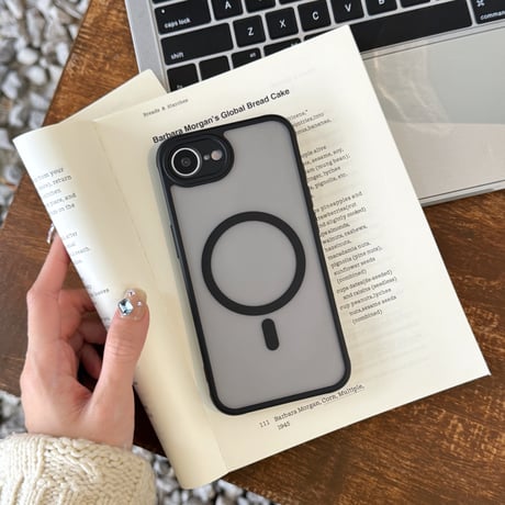 iPhone16e ケース 指紋防止 マット iPhone16pro/15/14/13/11シリーズカバー 耐久性ある 頑丈 半透明[M5114]